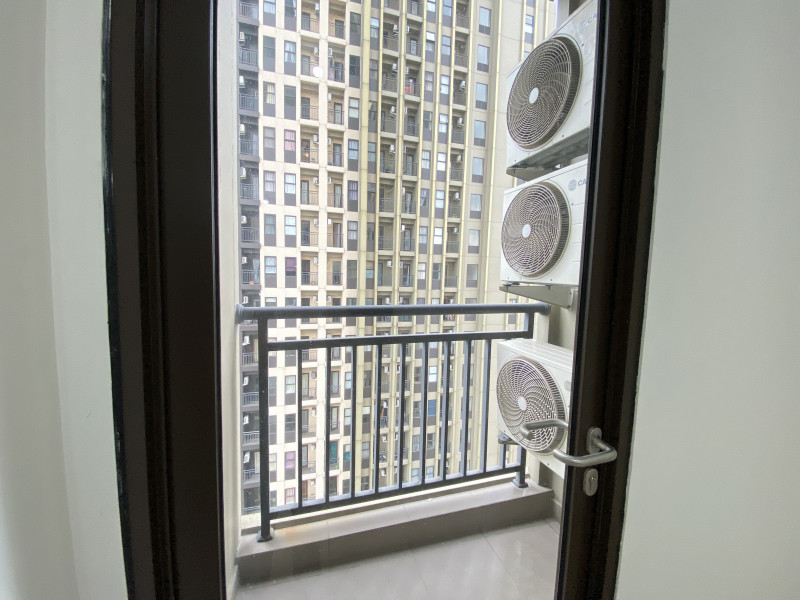2 BR (FOR RENT)