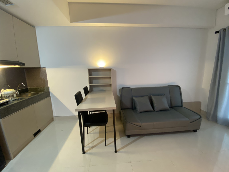 2 BR (FOR RENT)